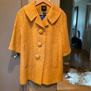 Smythe 3/4 length blazer/coat size 6.. marigoald color. Wool tweed. 3/4 sleeves